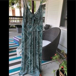 Green & White Maxi Dress